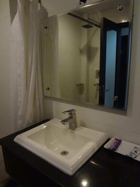 Hotel Siam International Dillí Exteriér fotografie