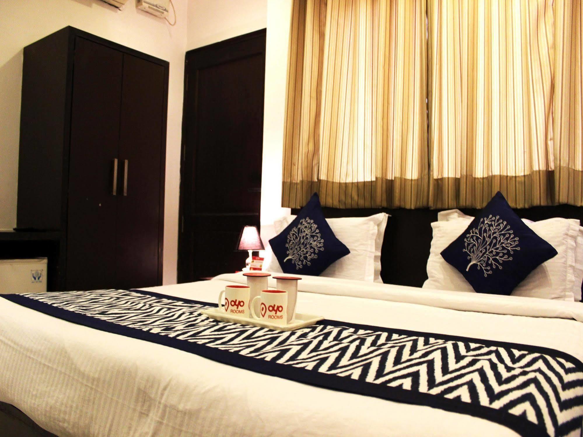 Hotel Siam International Dillí Exteriér fotografie