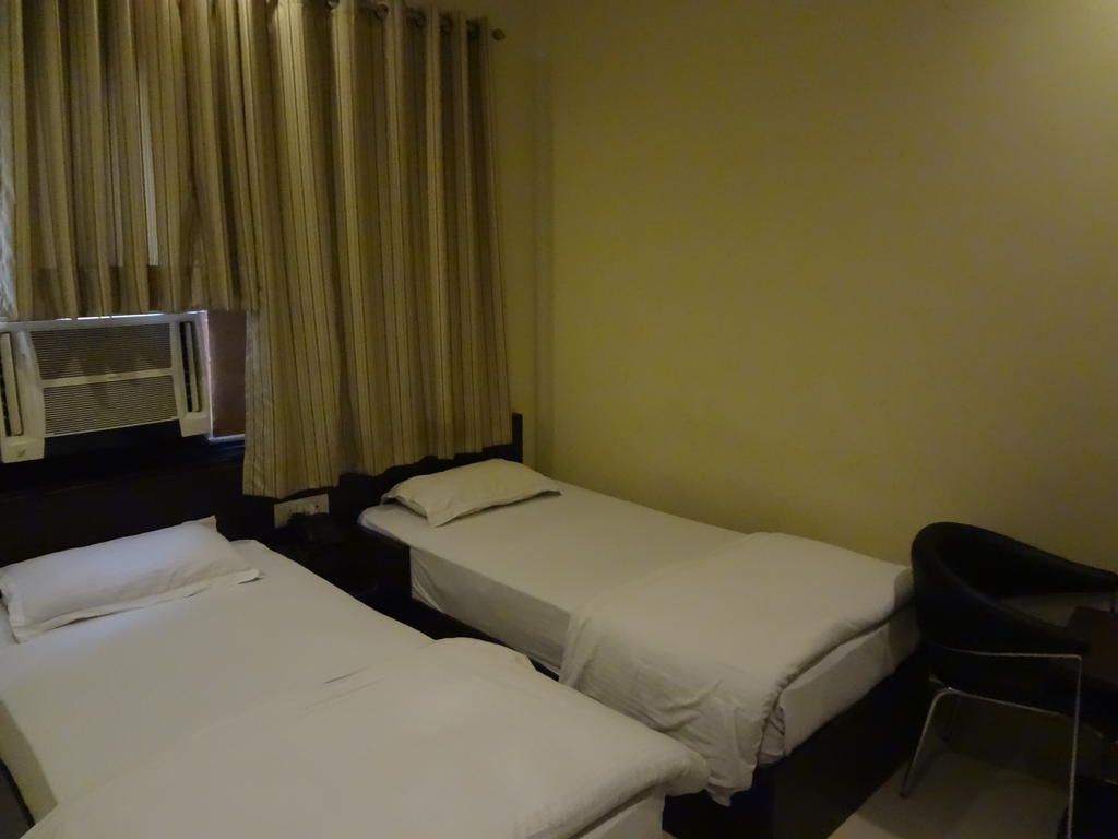 Hotel Siam International Dillí Pokoj fotografie